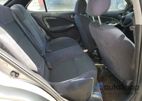 2005 Nissan Sentra 1.8 z USA, uszkodzony, nr VIN 3N1CB51D65L575447